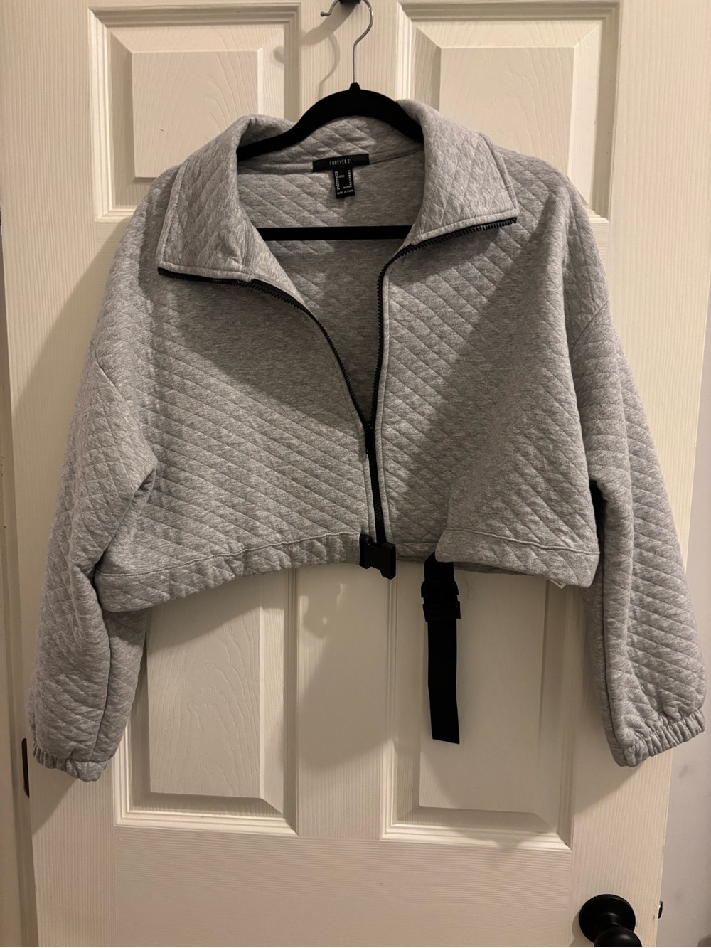 Forever 21 Light Gray Quilted Cropped Bomber Jacket
